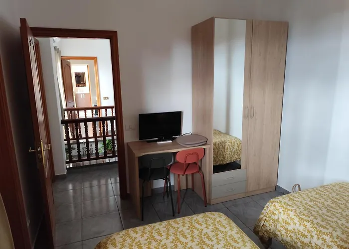 Emblema (adults Only) Сан Мигель